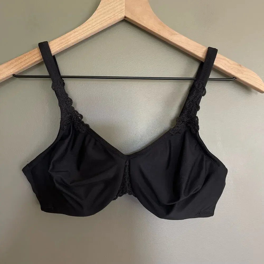 Wacoal Bodysuede Ultra Full Figure Seamless Underwire Bra Black Sz 34C Smoothing